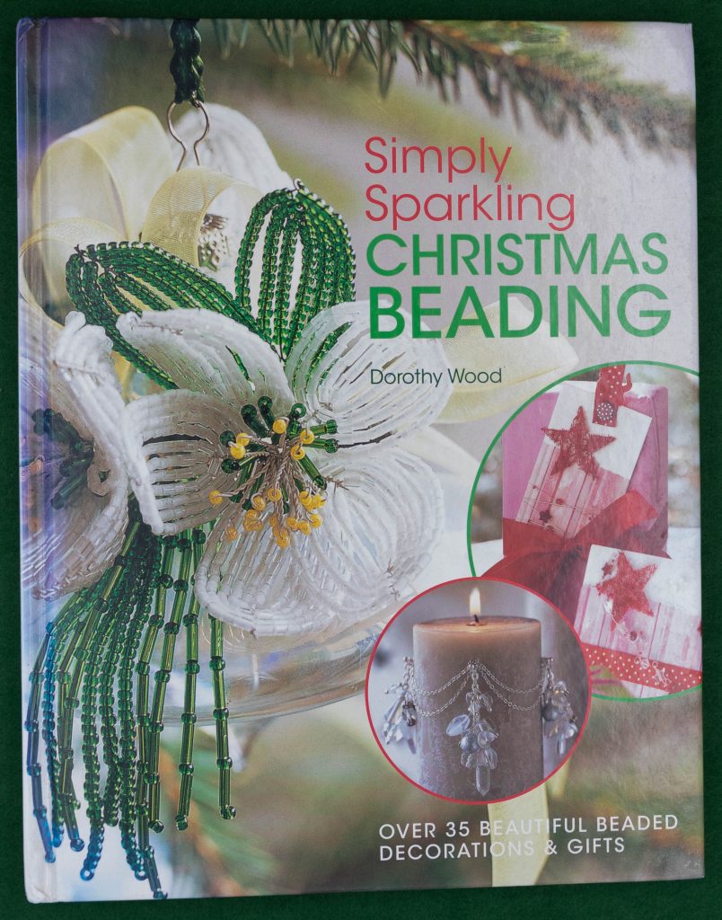 Book Cover: Simply Sparkling Christmas Beading